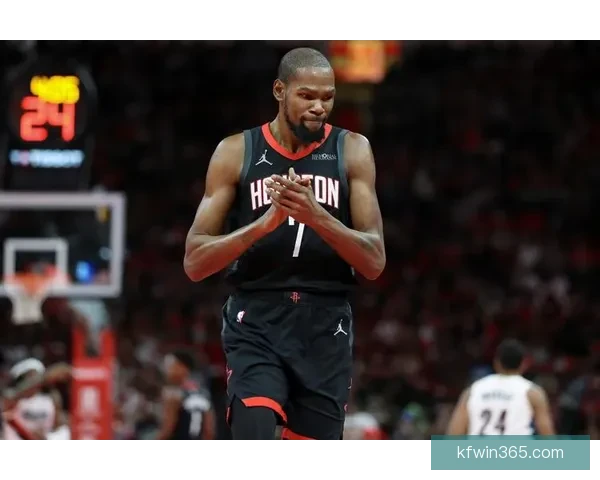 25分钟7抢断神迹诞生悍将化身31年首人杜兰特刷新火箭队史纪录引爆联盟热议